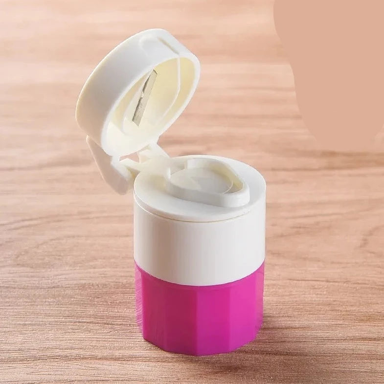 Portable 4 Layer Medicine Crusher and Cutter
